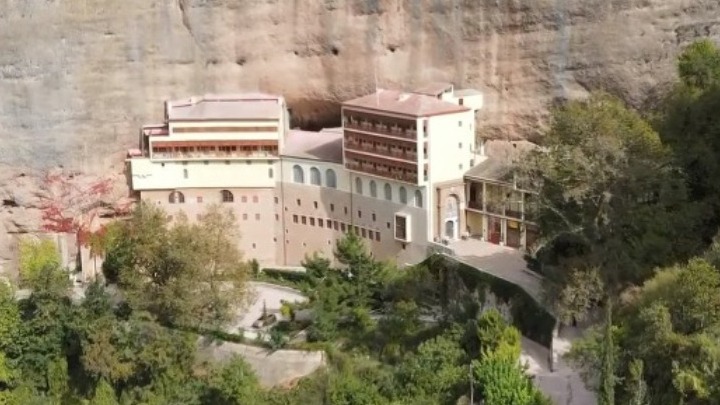 Ανακατάσταση στο ηγουμενοσυμβούλιο της μονής του Μεγάλου Σπηλαίου