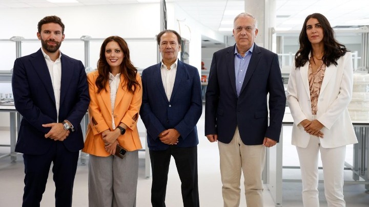 Επένδυση 14 εκατ. ευρώ σε φαρμακοβιομηχανία: Νέες θέσεις εργασίας δημιουργούνται