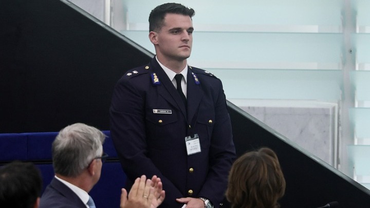 Ελληνικοί Δασοκομάντος στην Ισπανία: Η Αγώνας για την Προστασία από τις Φωτιές