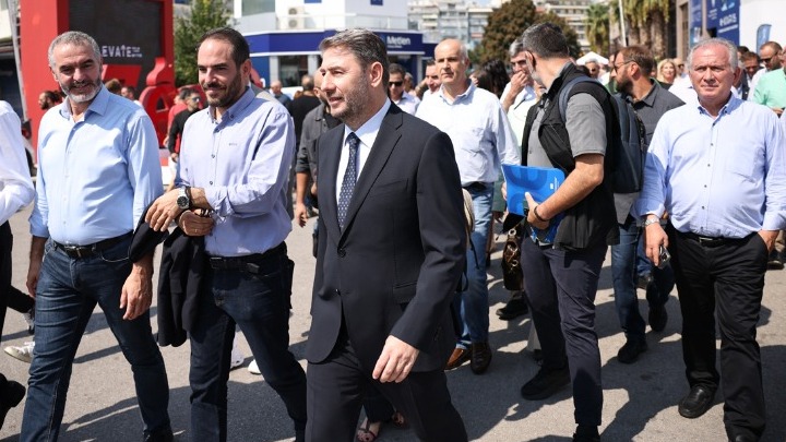 Ανδρουλάκης: ΠΑΣΟΚ - Πολιτική Αλλαγή και Κυβερνητικό Πρόγραμμα