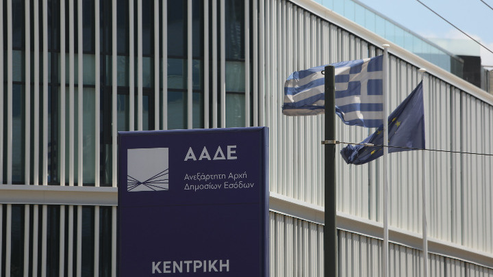 Ελεγκτές ΑΑΔΕ επιχείρηση "Κρουαζιέρα θα σε πάω" σε ημερόπλοια της Κως