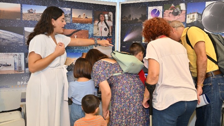 Η Βραδιά Ερευνητή 2025: Ένα Μοναδικό Ταξίδι στον Κόσμο της Κβαντικής Επιστήμης