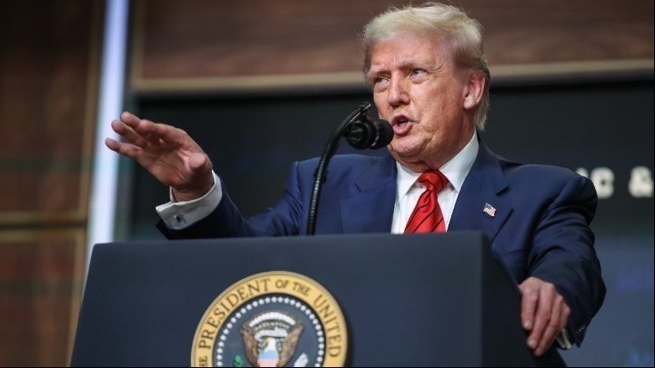 Ο Τραμπ χαρακτηρίζει "τρομοκρατική" την οργάνωση Antifa