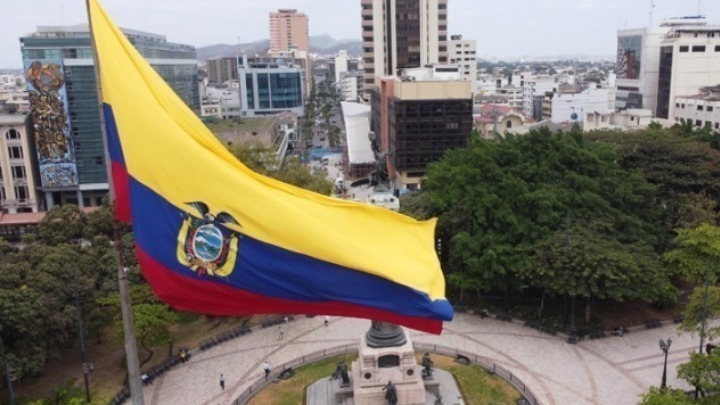 Πρόεδρος Ισημερινού προτείνει νέο Σύνταγμα για αντιμετώπιση ναρκωτικών και οργανωμένου εγκλήματος