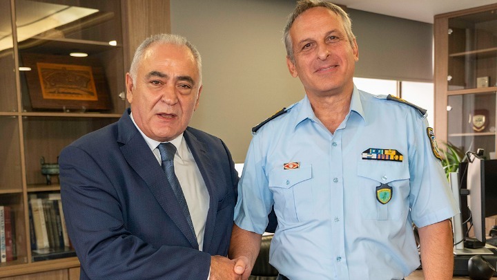 Αντιπροσωπεία του ΕΕΑ επισκέφτηκε τη ΓΑΔΑ για την παραβατικότητα