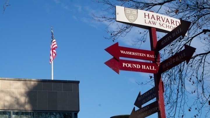Νέοι περιορισμοί στο Χάρβαρντ από την κυβέρνηση Τραμπ