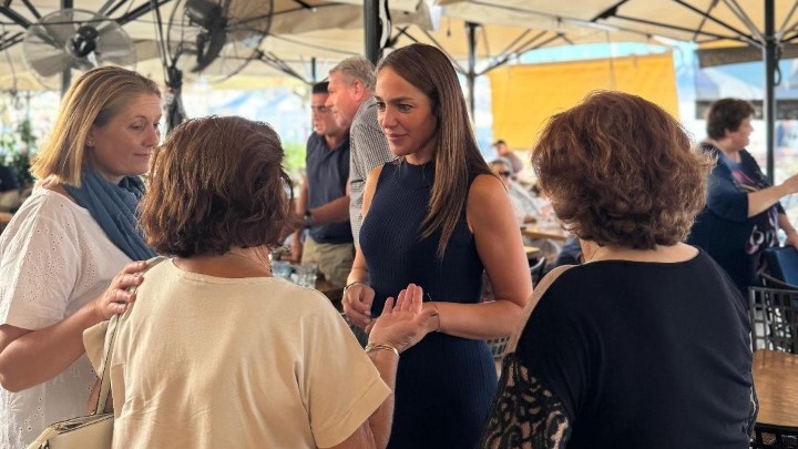 Σχολικά Γεύματα: Η Αίγινα στο Κέντρο της Κοινωνικής Πολιτικής