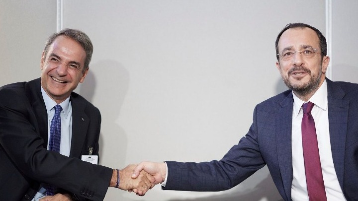 Συνάντηση Μητσοτάκη - Χριστοδουλίδη: Διμερείς Σχέσεις και Στρατηγικές Συνεργασίες