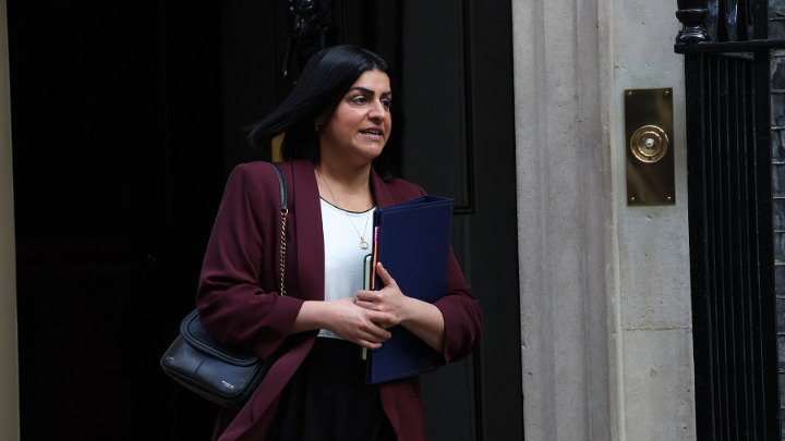 Η Υπουργός Εσωτερικών της Βρετανίας Σαμπάνα Μάχμουντ εκτιμά ότι ο λόγος της ακροδεξιάς βγαίνει εκτός ελέγχου