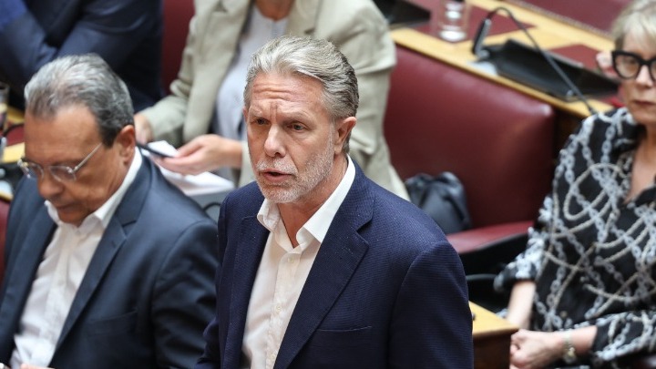 Κυβέρνηση και Εξωτερική Πολιτική: Η Αναβολή της Συνάντησης Μητσοτάκη-Ερντογάν και η Κρυφή Γραφειοκρατία