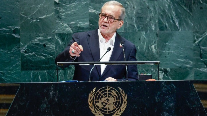 Ο Πρόεδρος του Ιράν αρνείται τις πυρηνικές φιλοδοξίες της χώρας