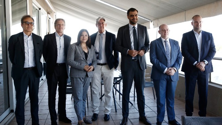 Συζητήθηκαν οι κίνδυνοι της παραπληροφόρησης και οι προκλήσεις της Τεχνητής Νοημοσύνης στην Τακτική Σύνοδο της ΕΑΝΑ