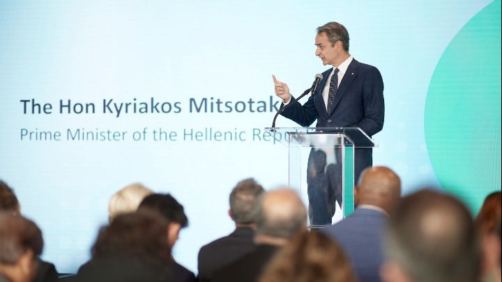 Ο Πρωθυπουργός αναδεικνύει την παγκόσμια ακτινοβολία του Οικουμενικού Πατριάρχη Βαρθολομαίου