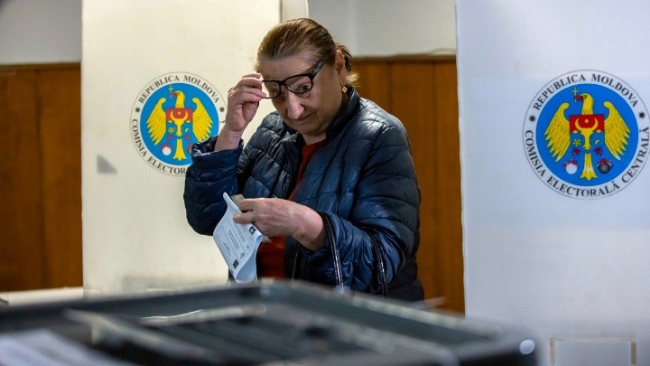 Σημαντική νίκη του φιλοευρωπαϊκού στρατοπέδου στις εκλογές της Μολδαβίας