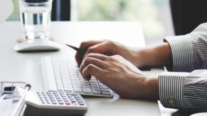 Ανοίγει η ηλεκτρονική πλατφόρμα Α21 για το Επίδομα Παιδιού