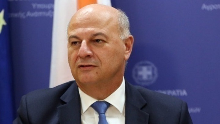 Ο Υπουργός Αγροτικής Ανάπτυξης Κώστας Τσιάρας Ενημερώνει για την Εξάπλωση της Ευλογιάς