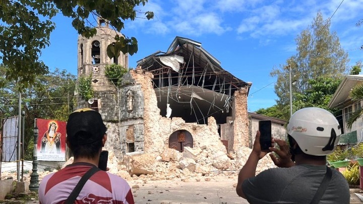 Σεισμός με 69 νεκρούς στις Φιλιππίνες: Αναλυτικό ρεπορτάζ