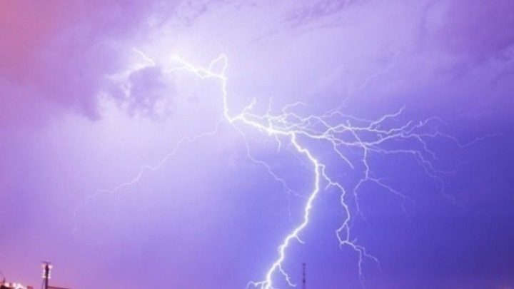 Προειδοποιητικά μηνύματα για ισχυρές βροχοπτώσεις σε Ιόνιο, Αχαΐα, Ηλεία και Μεσσηνία