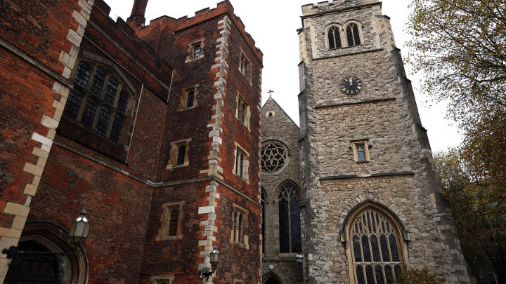 Ιστορική Ορκωμοσία: Γυναίκα Αρχιεπίσκοπος στην Αγγλικανική Εκκλησία