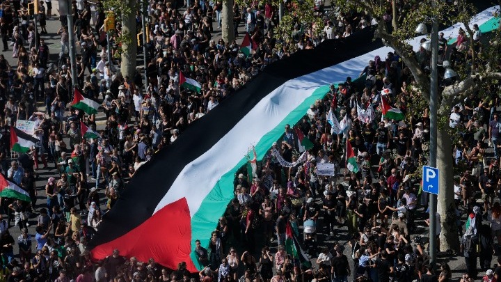 Διαδήλωση στη Βαρκελώνη υπέρ της Παλαιστίνης