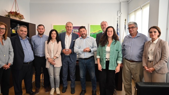 Επίσκεψη Χαρδαλιά - Τσιλίφη: Αναβαθμίσεις υποδομών στον Δήμο Δάφνης-Υμηττού