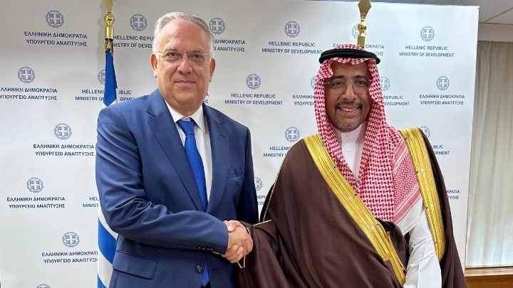 Συνάντηση Υπουργών στα Ναυπηγεία Ελευσίνας