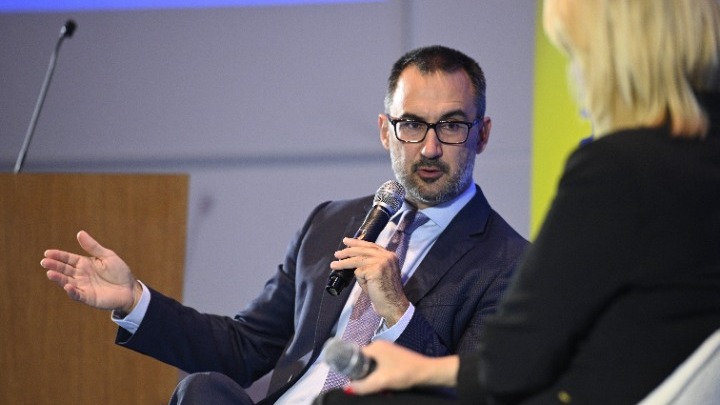 Παραίτηση Τσίπρα: Αναλύει Χαρίτσης την προοπτική της Αριστεράς