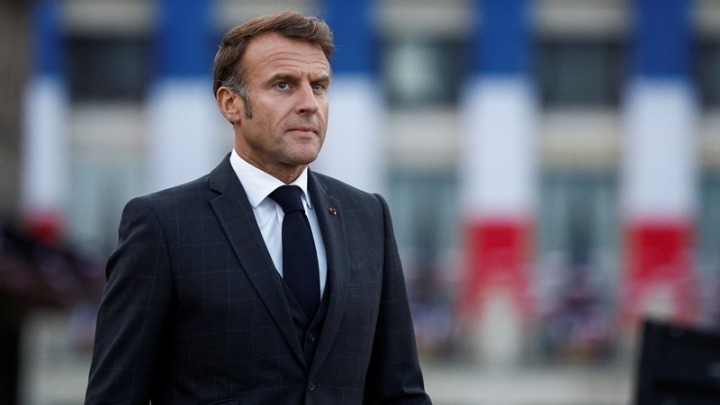 Νέος Πρωθυπουργός στη Γαλλία: Μακρόν Ανακοινώνει Διορισμό