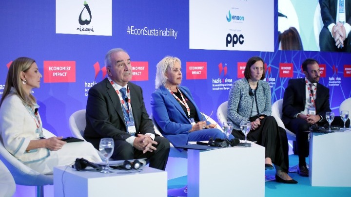 Συζήτηση για την Ανθεκτικότητα της Ελληνικής Οικονομίας στο Συνέδριο για τη Βιωσιμότητα