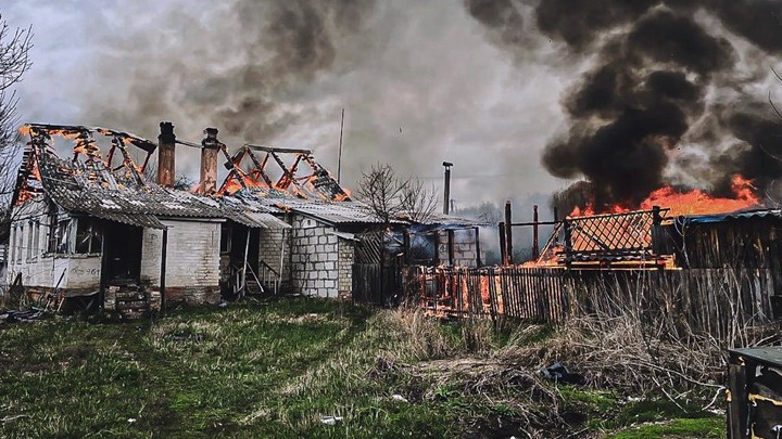 Εσπευσμένη απομάκρυνση οικογενειών από χωριά γύρω από την Κούπιανσκ λόγω επιδεινούμενης ασφαλείας