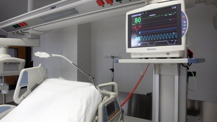 Σοβαρή κατάσταση για τριών ετών κοριτσάκι που ανασύρθηκε από πισίνα στη Ρόδο