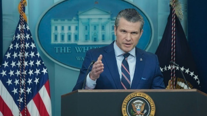 Ο Υπουργός 'Αμυνας των ΗΠΑ Πιτ Χέγκσεθ στο Συμβούλιο Υπουργών 'Αμυνας του ΝΑΤΟ