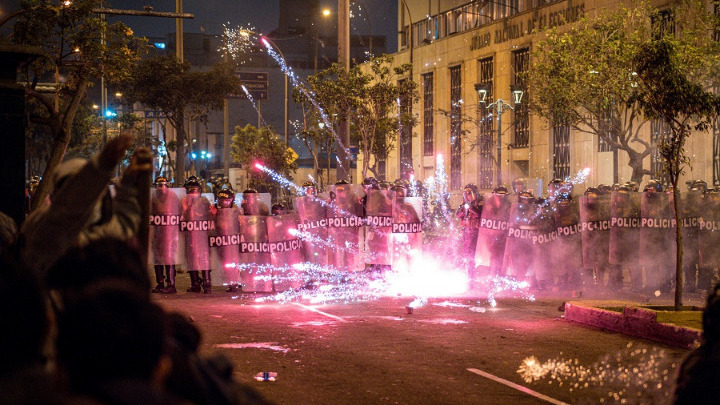 Συγκρούσεις και τραυματίες σε διαδήλωση στο Περού