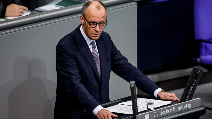 Ο καγκελάριος Μερτς προειδοποιεί: "Η αδυναμία υπονομεύει την ειρήνη"