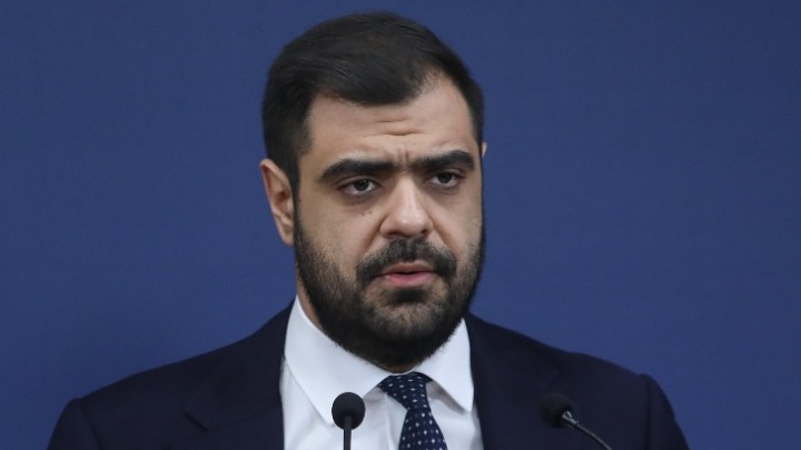 Κυβερνητικός εκπρόσωπος επικρίνει τον Κυριάκο Βελόπουλο