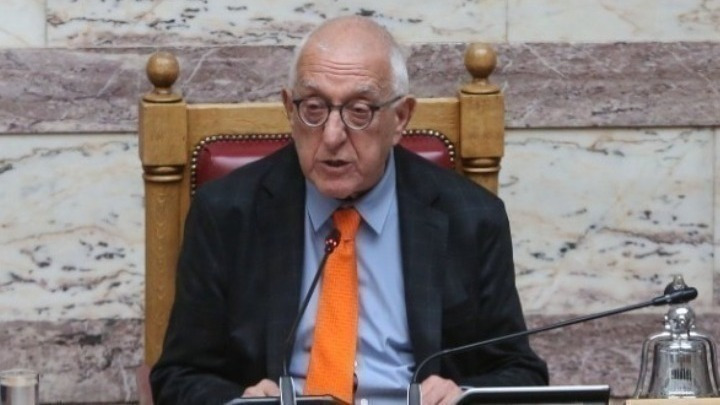 Πρόεδρος της Βουλής αντιδρά στη συμπεριφορά βουλευτή