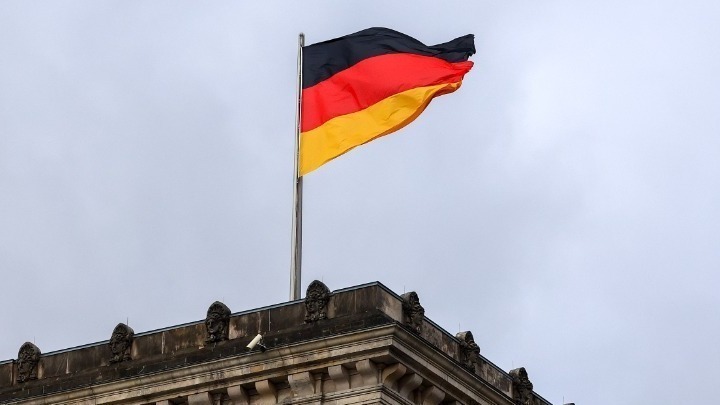 Διχασμένες απόψεις στη Γερμανία για την επαναφορά της υποχρεωτικής στρατιωτικής θητείας