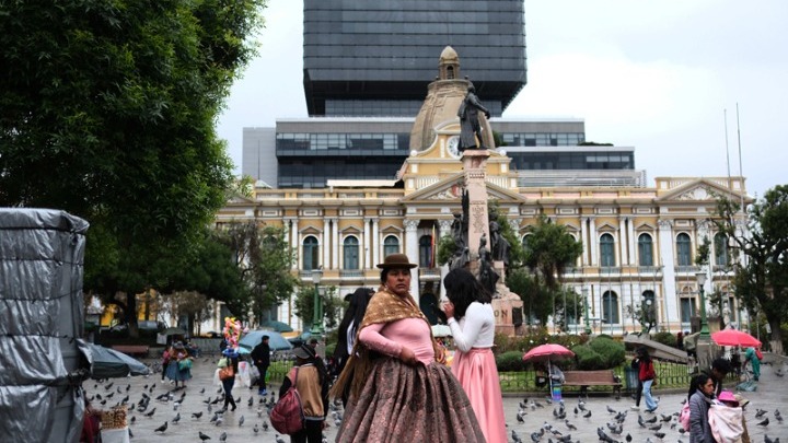 Εκλογές στη Βολιβία: Αναμένεται αλλαγή στην ηγεσία μετά από δεκαετίες κυβερνήσεων της αριστεράς