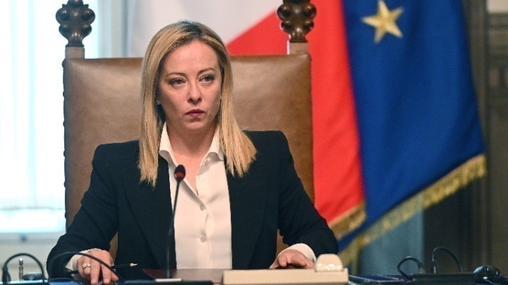 Η Ιταλίδα πρωθυπουργός αμφισβητεί την "woke κουλτούρα" και υποστηρίζει τη γιορτή του Columbus Day