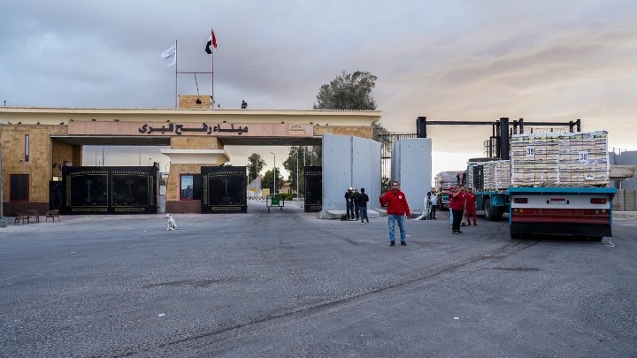 Αναστολή λειτουργίας συνοριακού πέρασματος στη Ράφα: Αναμένεται επαναλειτουργία;