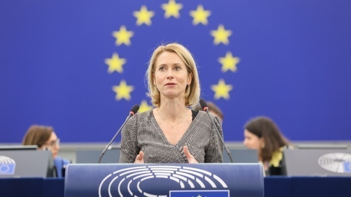 Κάλας: "Ο Τραμπ ειλικρινής, αλλά ο πόλεμος στην Ουκρανία δεν τελειώνει"