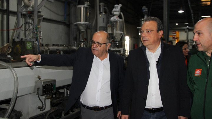 ΣΥΡΙΖΑ-ΠΣ: Ανάγκη ενίσχυσης της ελληνικής μεταποίησης