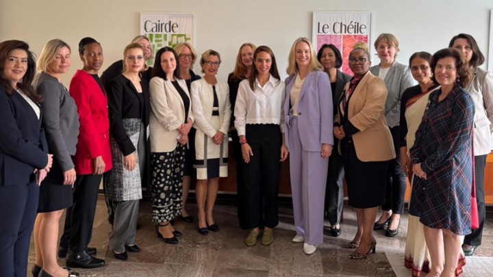 Συνάντηση Υπουργού με Γυναικείες Πρέσβεις