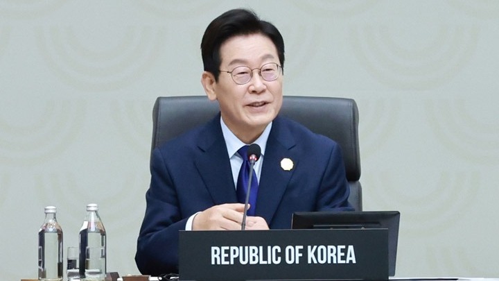 Κρίσιμη Στιγμή για την Ασία-Ειρηνικό: Οικονομικές Αλλαγές στην APEC