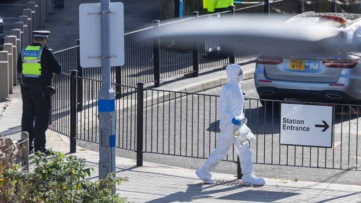 Υπουργός Μεταφορών: Ο δράστης της επίθεσης σε τρένο δεν ήταν γνωστός στις αρχές