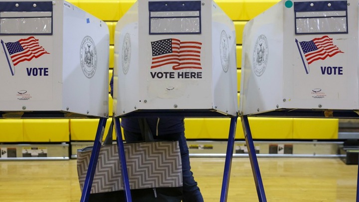 Τραμπ απειλεί Νέα Υόρκη για τις εκλογές του δημάρχου