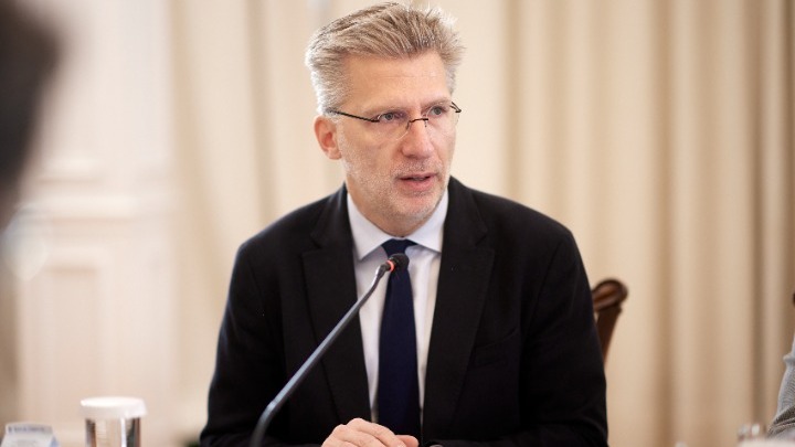 Αντιδράσεις για την αναδιάρθρωση των ΕΛΤΑ