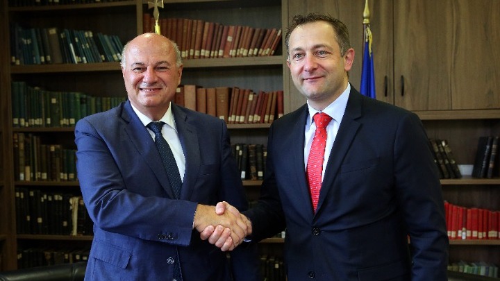 Συνάντηση Τσιάρα - Χάνσεν: Οι προκλήσεις του αγροδιατροφικού τομέα στην Ευρώπη