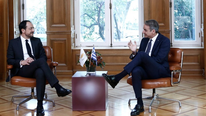 Συνάντηση Μητσοτάκη - Χριστοδουλίδη: Συντονισμός και Στρατηγικές