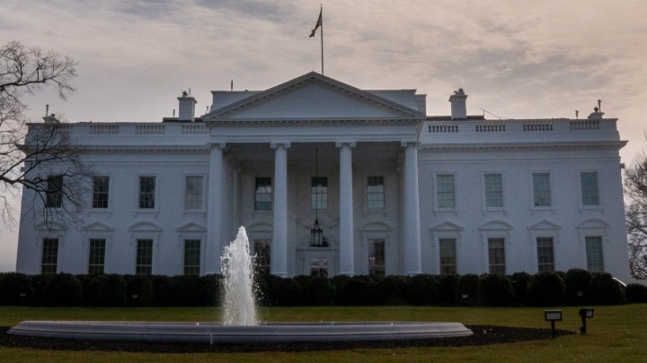 Κατηγορίες για "Πλαστή Αφήγηση" από τον Λευκό Οίκο - Εκρηκτικές Αποκαλύψεις